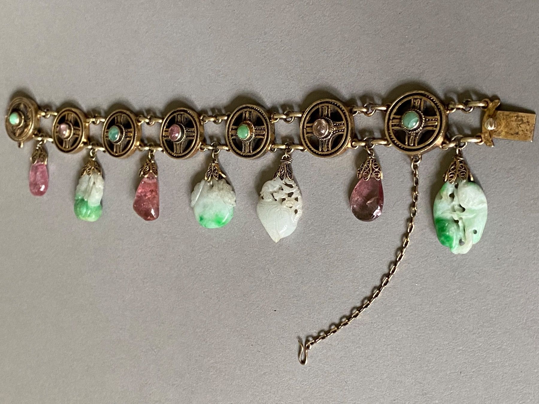 Bracciali & Braccialetti: CHINA / EDELSTEIN-ARMBAND – Usato da Basel venduto da shorthills_2013