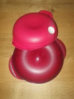 Tupperware Schüssel rot mit Deckel (leicht beschädigt)