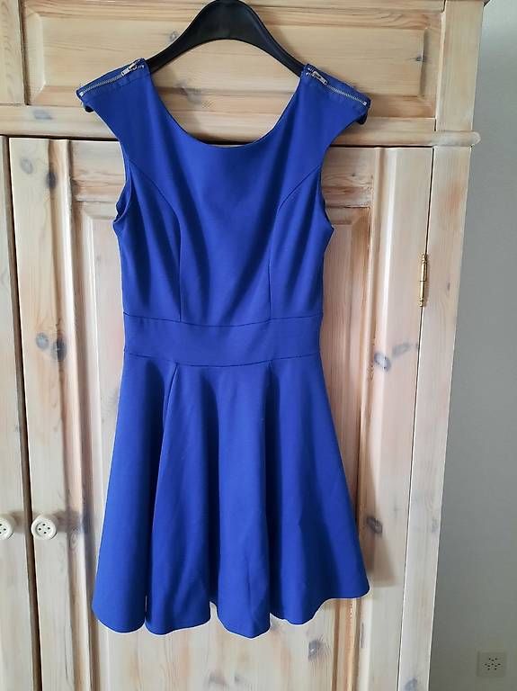 Robes: Damenkleid Grösse S C&A – D'occasion à Langendorf par schnuddel90