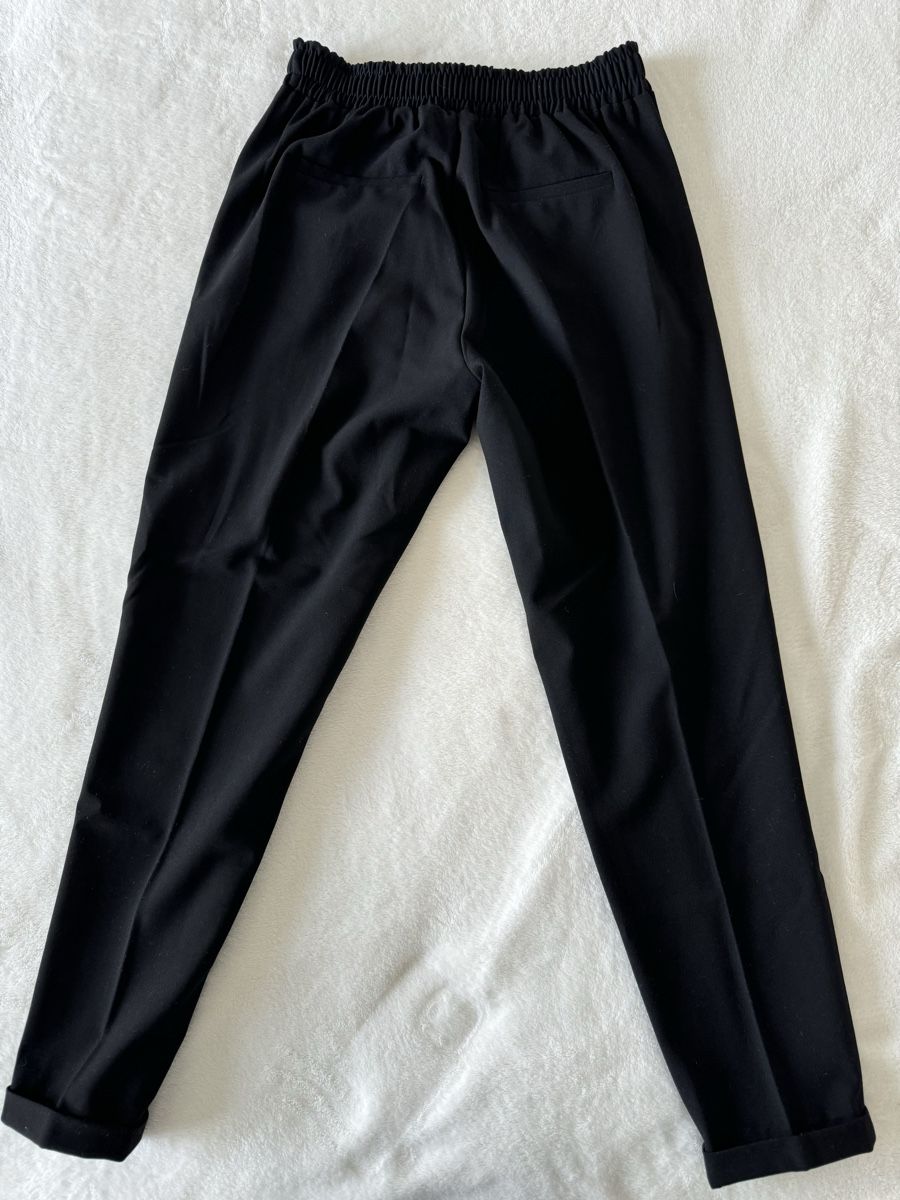 Pantaloni: Black dressier pants – Usato da Dübendorf venduto da maf_6tqh 3