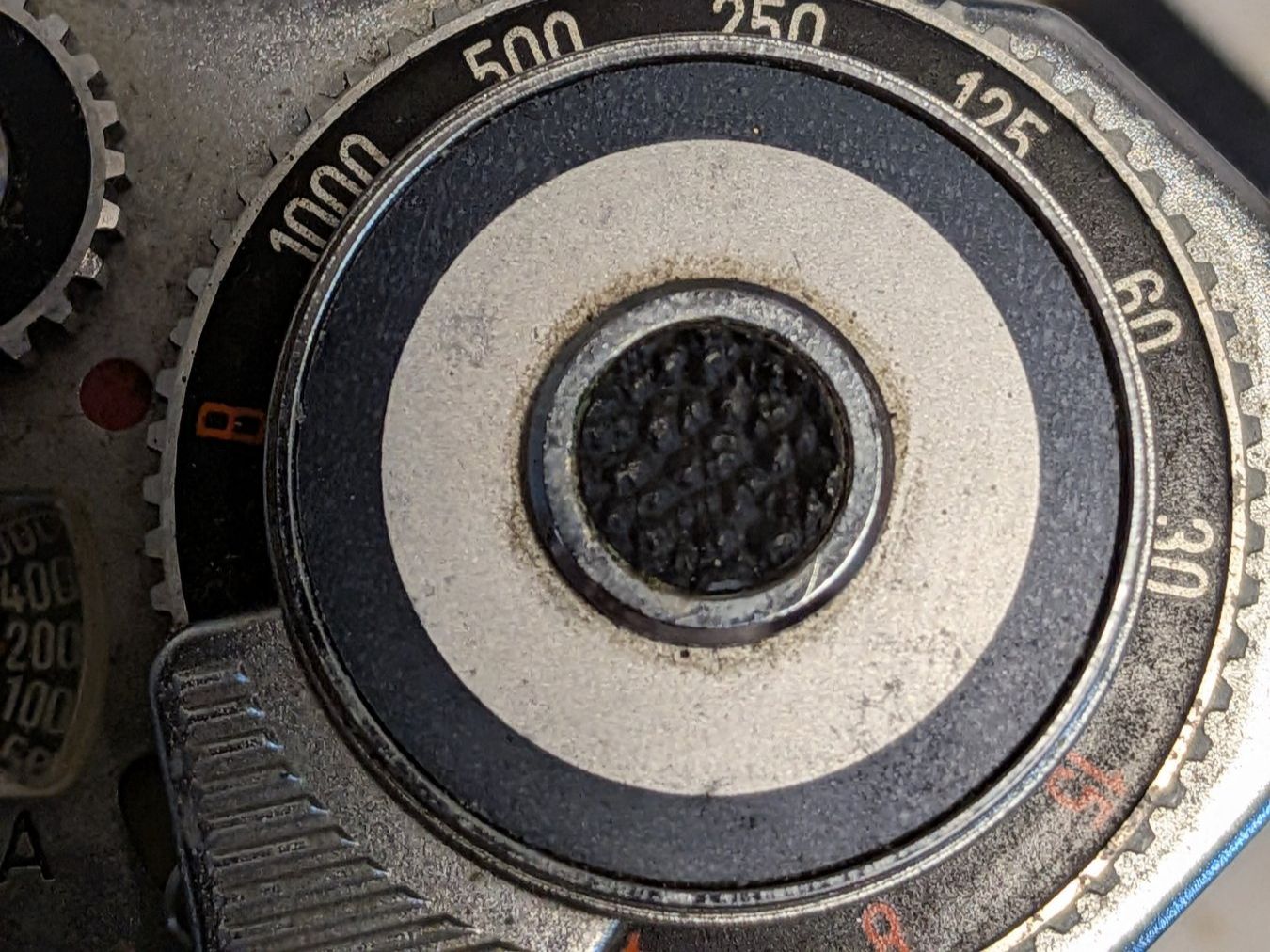 Zeiss Fotocamera: SPIGELREFLEX-KAMERA ICAREX 35 S – Usato da Obergösgen venduto da bea_cvf5 4