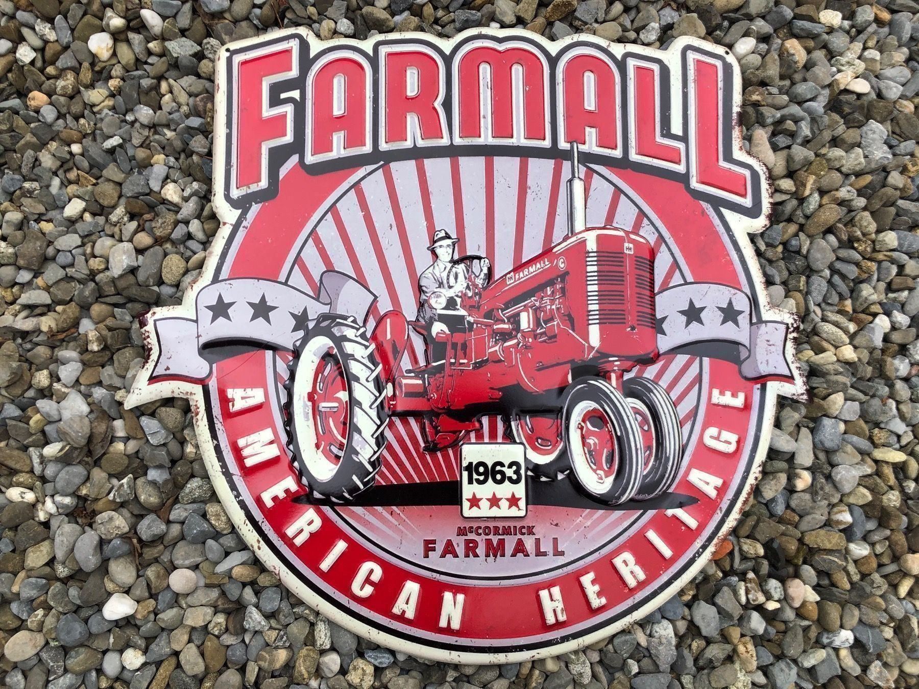 Insegne: Traktor farmall ihc mc cormick diesel – Nuovo (secondo la descrizione) da Reinach AG venduto da rares75