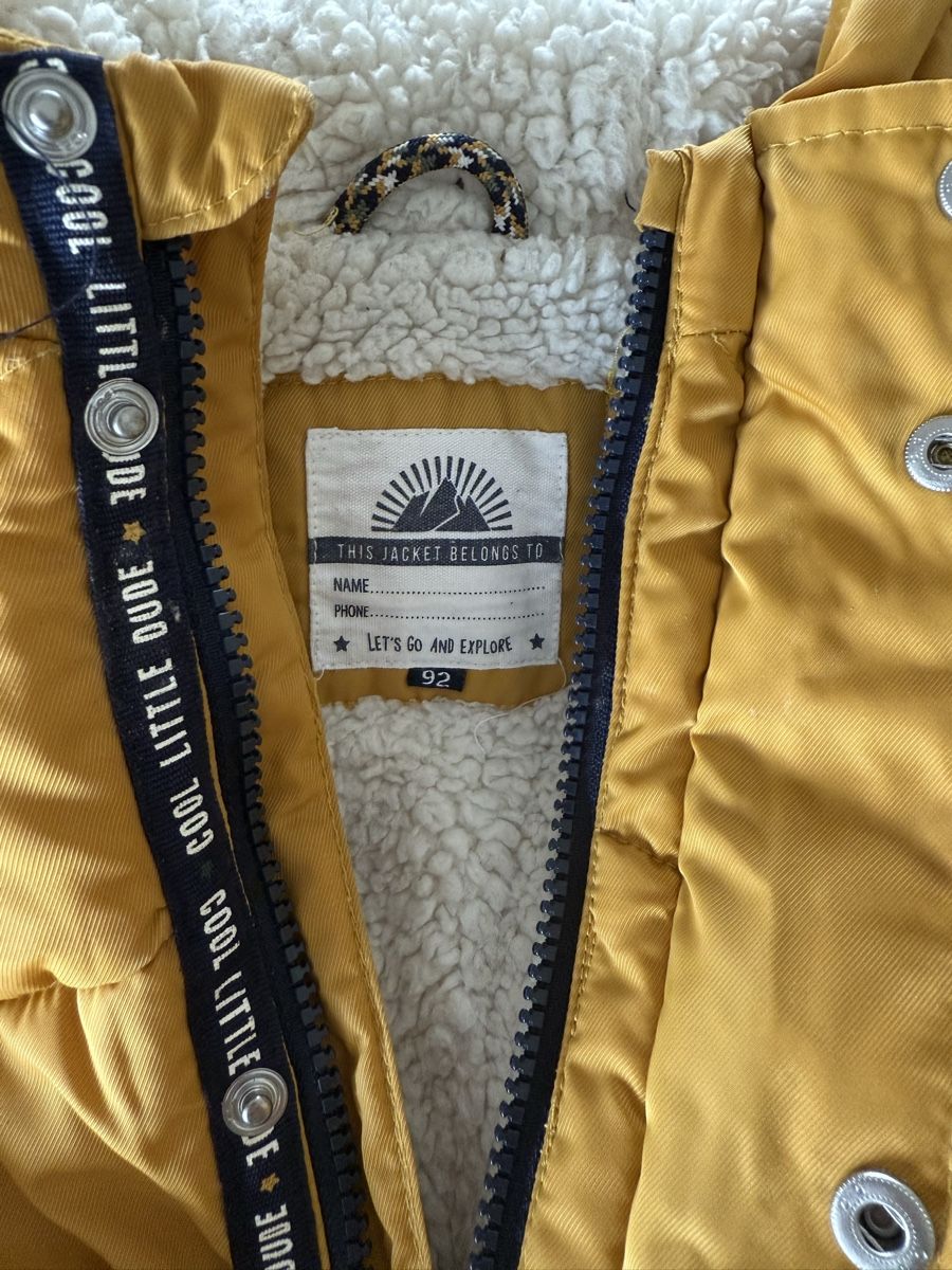Zara Jacken & Mäntel: Zara Winterjacke Gr. 92 – Gebraucht aus Kreuzlingen von hae23 2