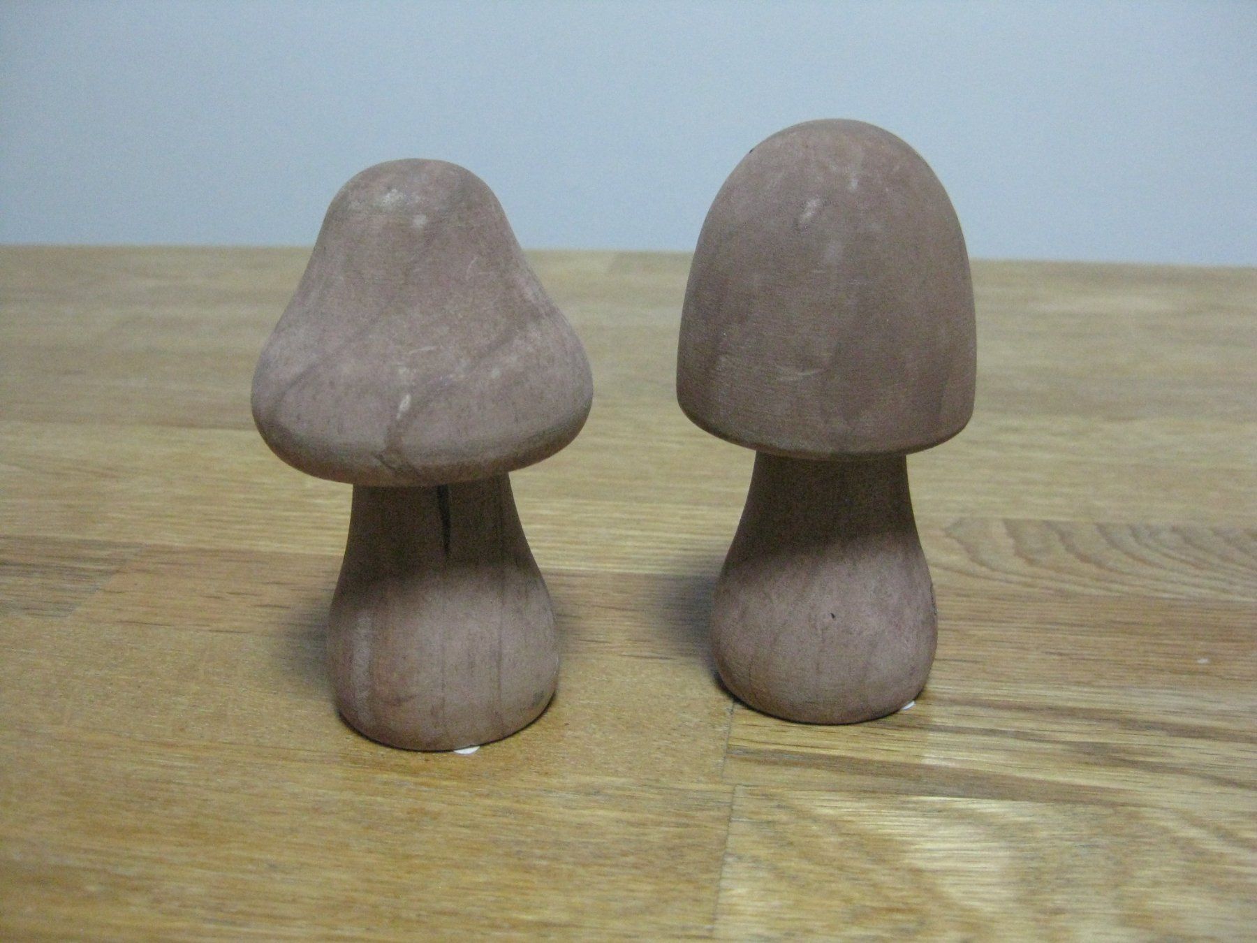 Tutte le decorazioni: 2 schöne Holz Pilzli – Nuovo (secondo la descrizione) da Romanshorn venduto da Wazoohandlung 2