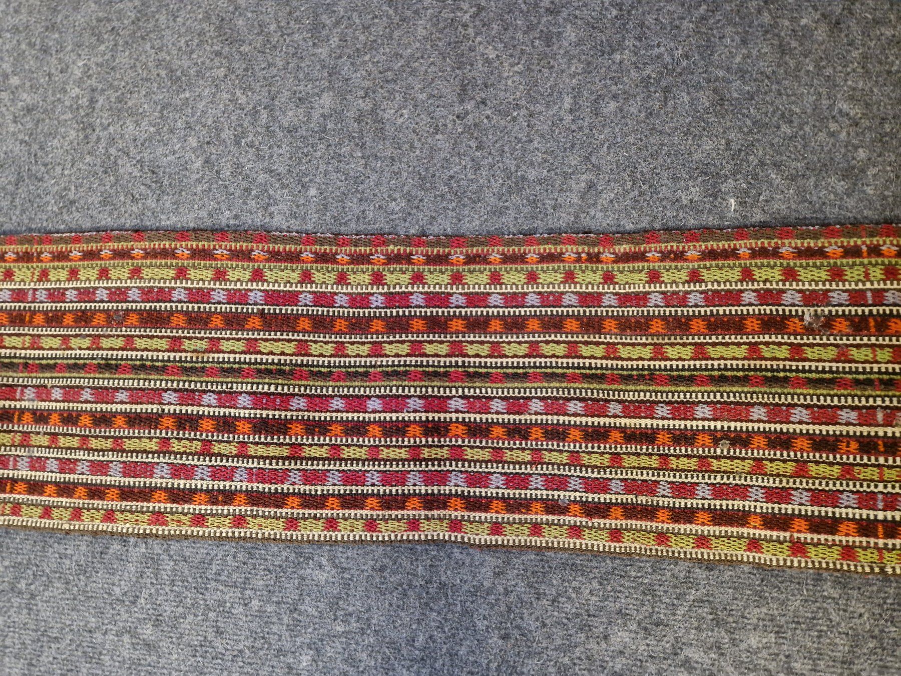 Tappeti: Teppich antik Zierteppich – Usato da Seedorf BE venduto da Stibutz 2