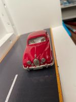 Jaguar MK II    1:43 Grand Prix models