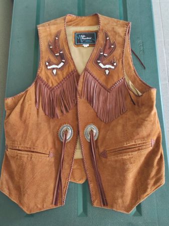Wildleder Gilet, Lable "Echo Mountain by Arturo"