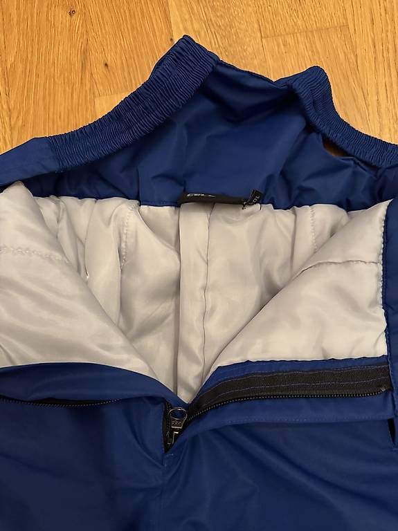Pantalons: Skihose Celsius gr. 104 Neuwertig – Neuf (Voir description) à Seuzach par Eve87 1