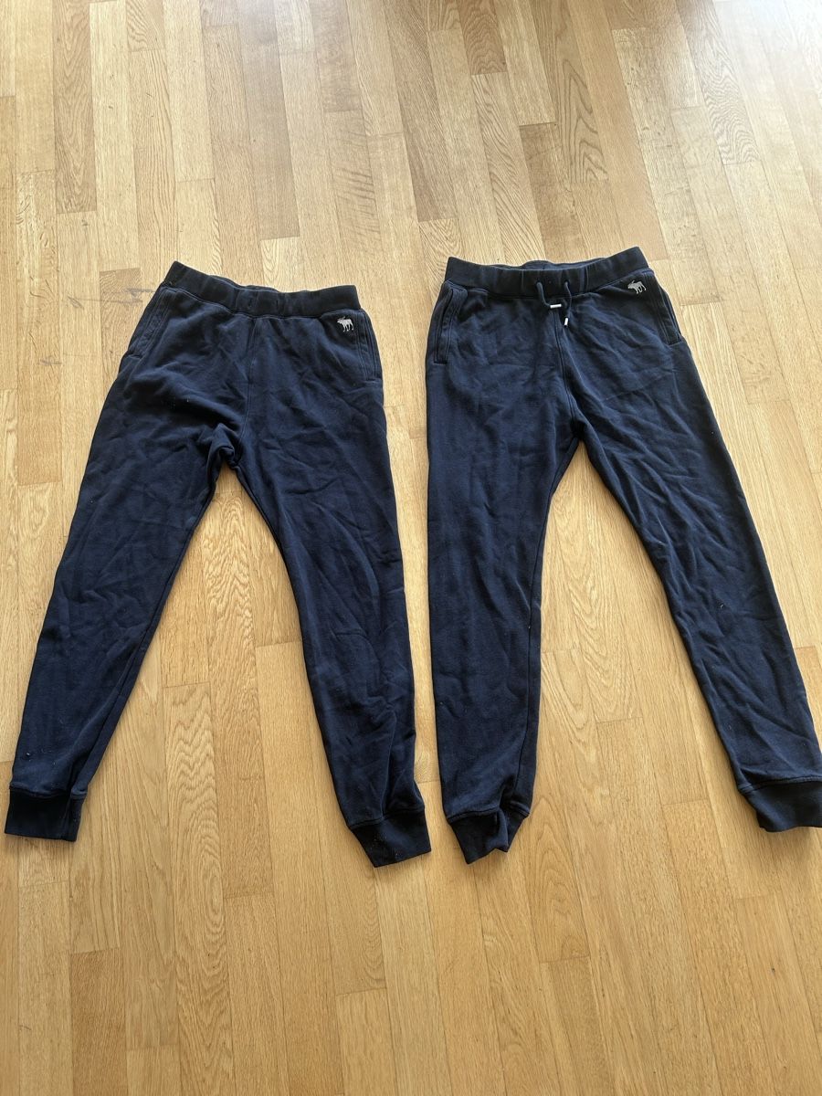 Abercrombie Pantaloni: Abercrombie Trainerhosen Grösse S – Usato da Rotkreuz venduto da User_not_found