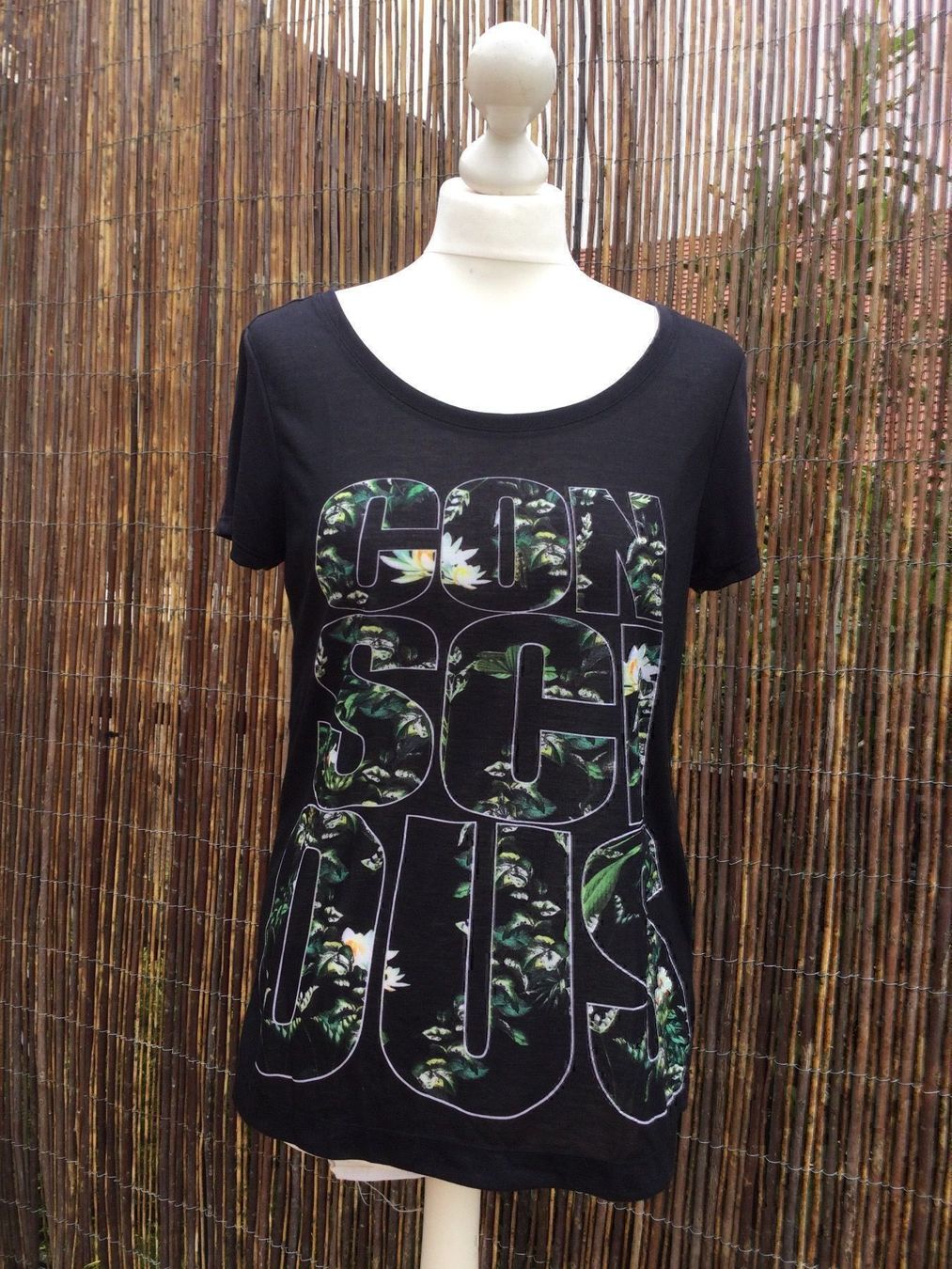H&M T-Shirts: T-shirt noir CONSCIOUS, taille S – Neu (gemäss Beschreibung) aus Agiez von chouchanelle