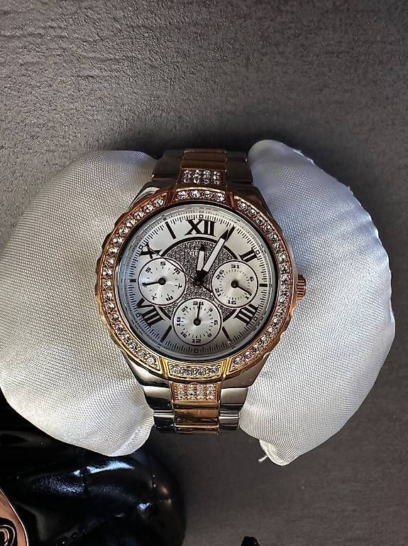 Uhren: Guess Uhr – Gebraucht aus Homburg von lara.h. 1