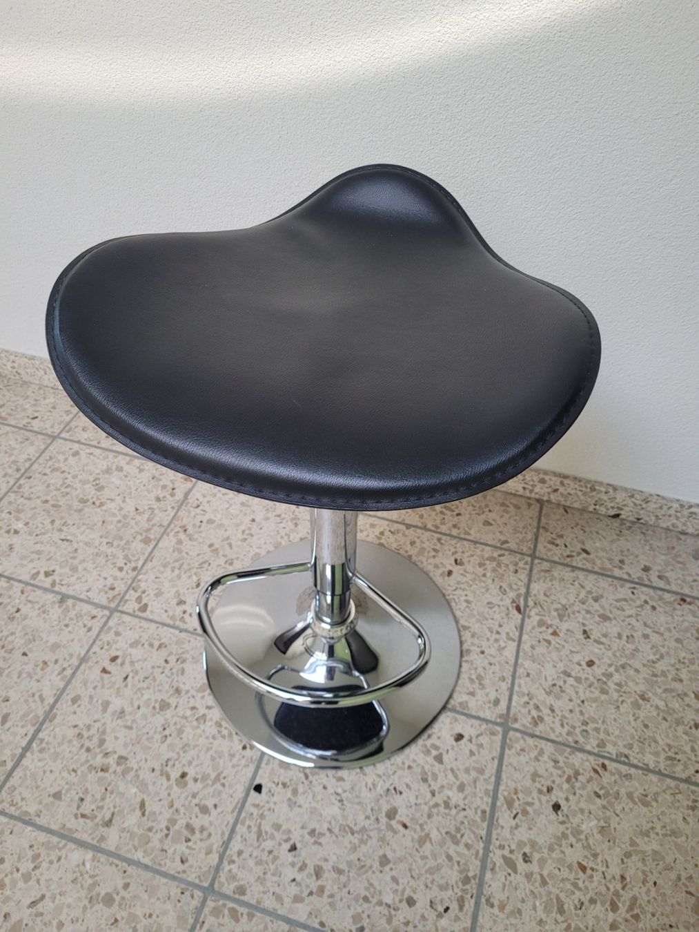 Chaises hautes: Barhocker – D'occasion à Jona par Evets