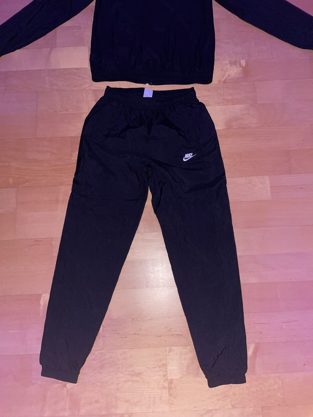Nike Completi: Nike Tracksuit schwarz Gr. S – Nuovo (secondo la descrizione) da Steffisburg venduto da cschuerch01 5