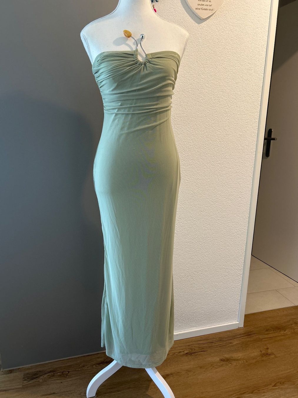 Vestiti: Schulterfreies Kleid maxi mintgrün Gr. M – Usato da Brunnen venduto da Nala2929