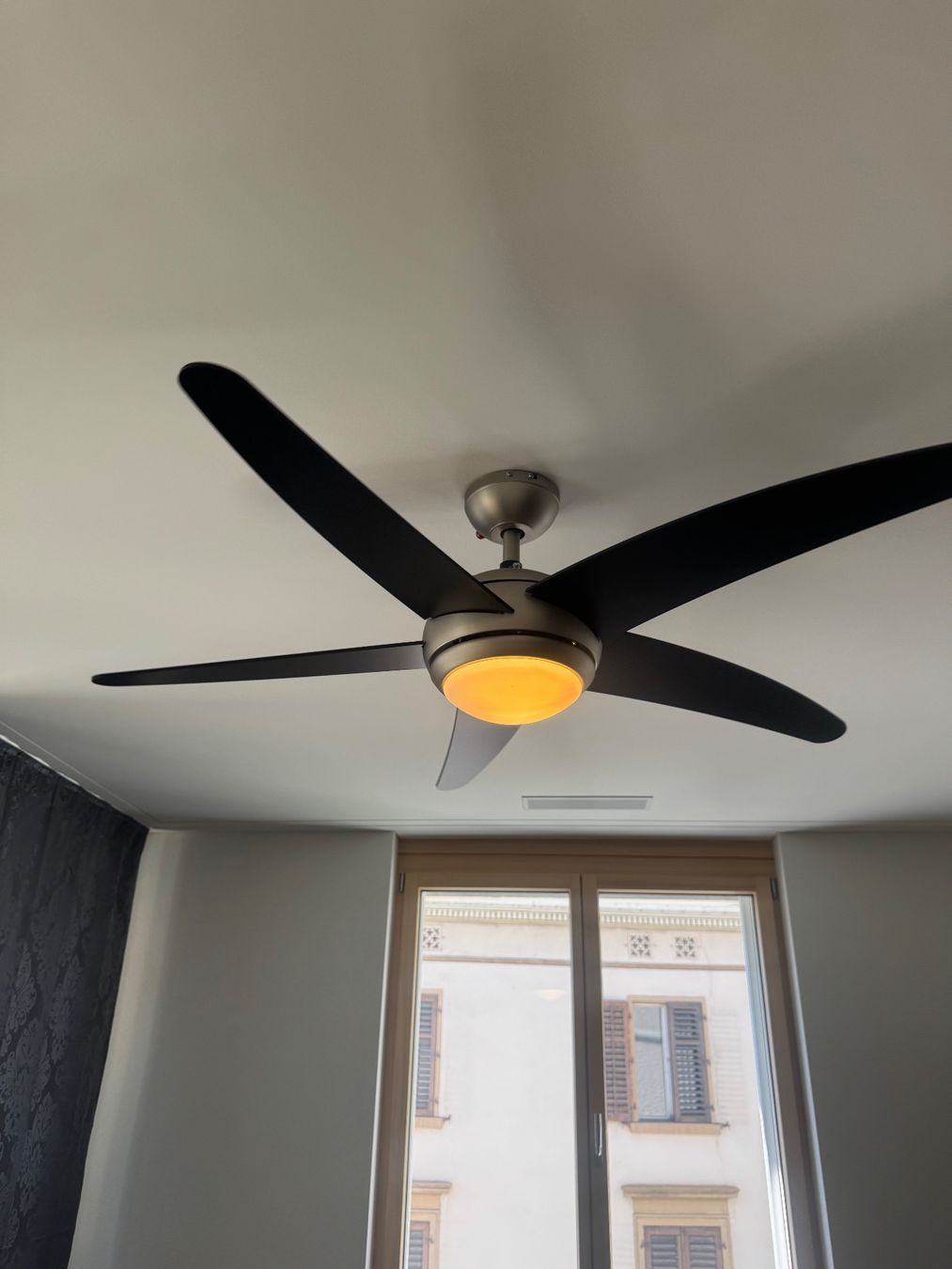 Ventilatori: Deckenventilator mit Licht – Usato da Unterägeri venduto da ale_98n8 1