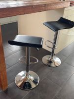 Barhocker im Duo