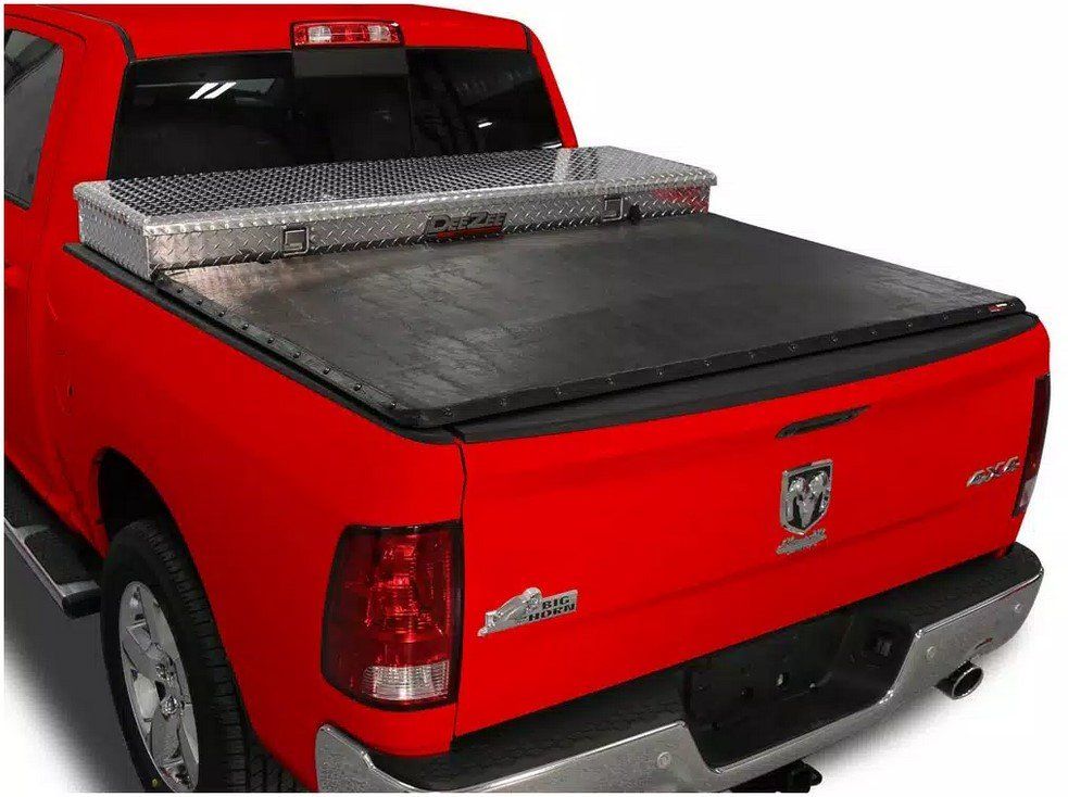 Dodge Tutti i ricambio: Laderaumabdeckung RAM 1500 ab Jg. 09 – Nuovo e nell'imballaggio originale da Bergdietikon venduto da Calonder_Parts_GmbH