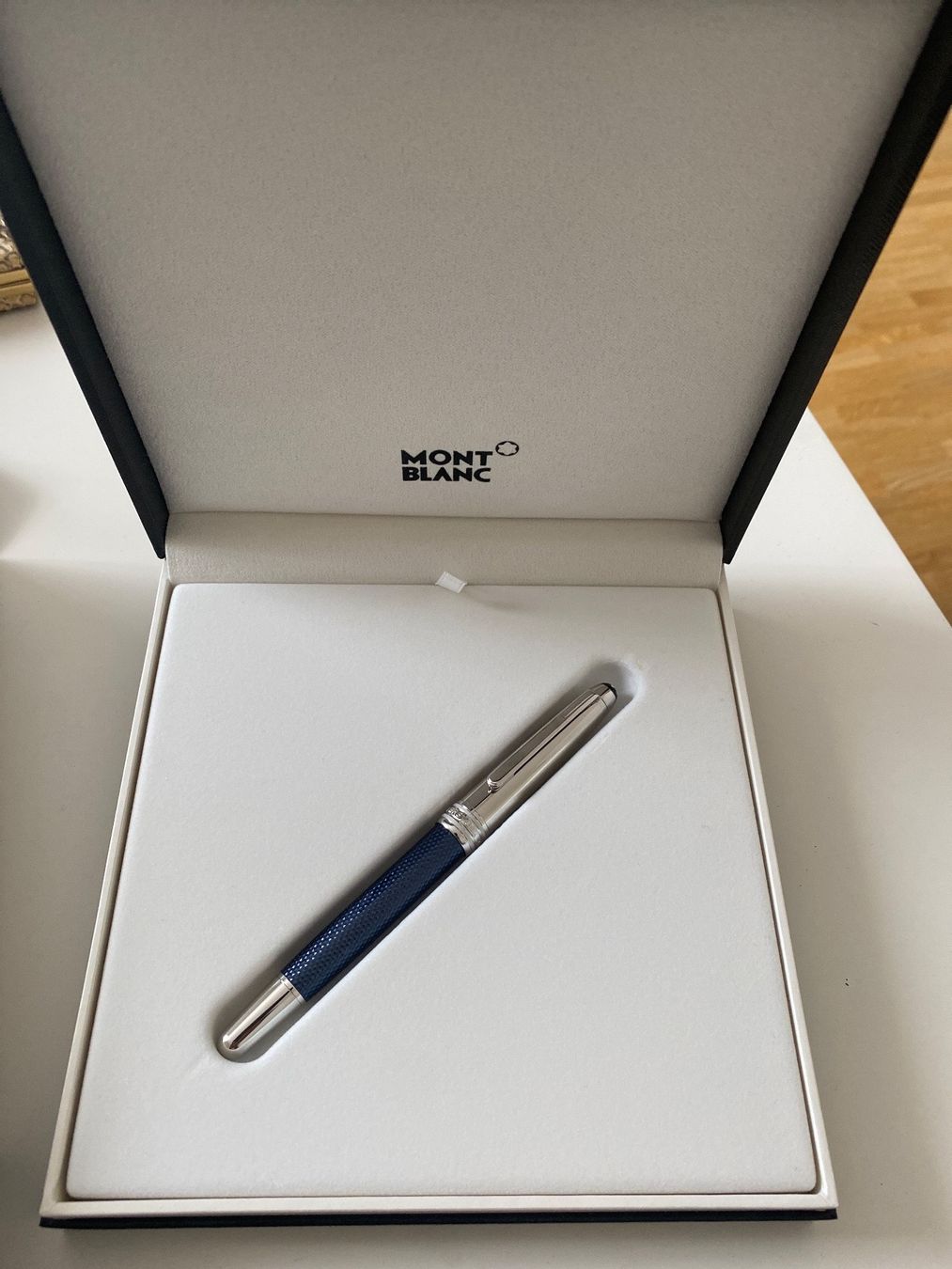 Montblanc Stifte & Marker: Montblanc Rollerball – Neu und originalverpackt aus Zürich von