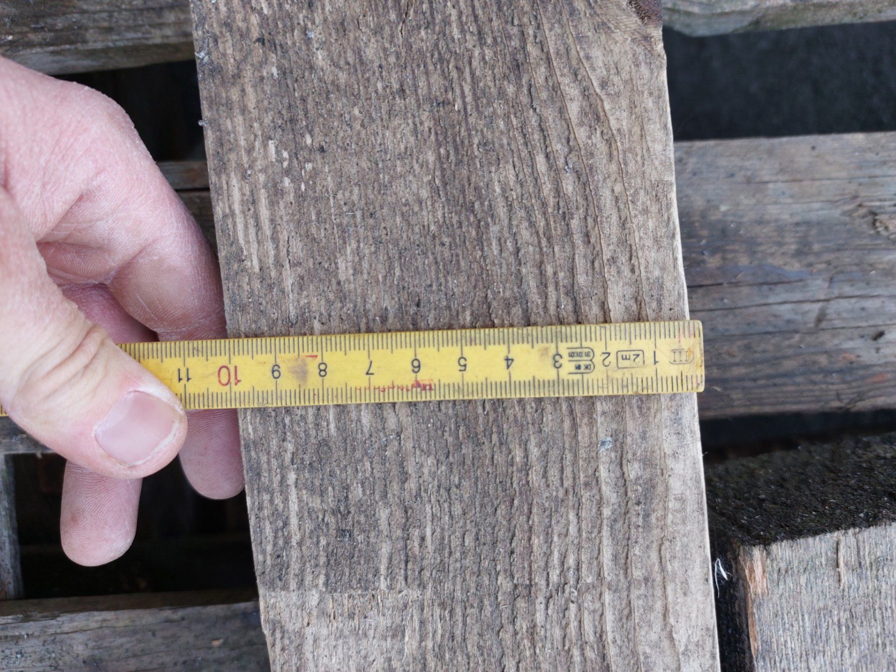 Articoli in legno: 2x Kannthölzer 0,10x0,7,5x 6 M – Usato da Landquart venduto da Tractospeed01 2