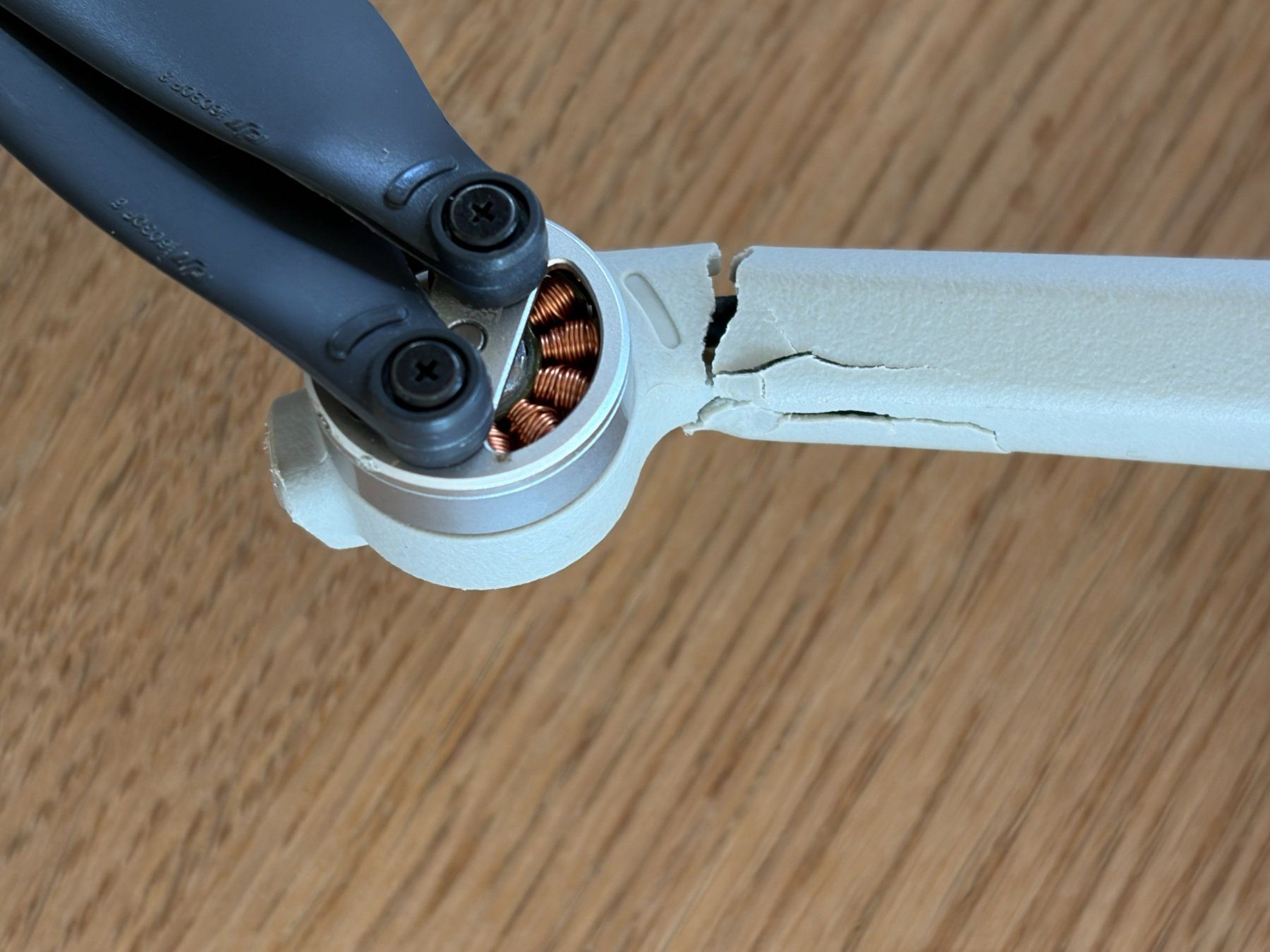 DJI Modellismo RC: DJI Mini 4 Pro DEFEKT – Difettoso da Thalheim AG venduto da akxr 3