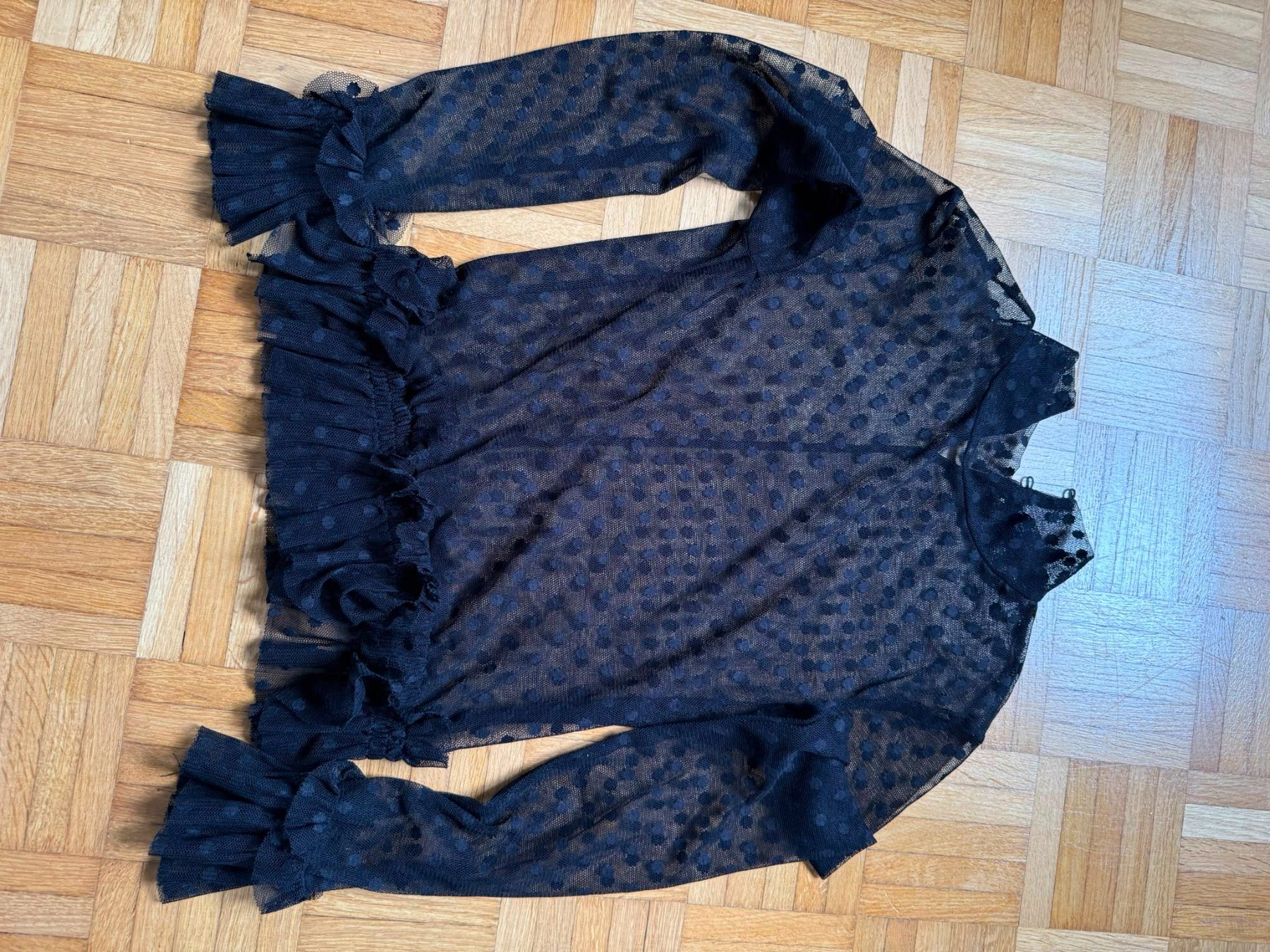 Zara Pullover & Sweatshirts: Zara Spitzenpullover – Gebraucht aus Bern von jbern3012 1