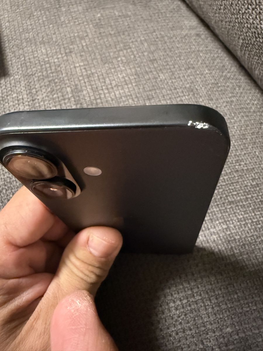 Apple Telefoni cellulari / Smartphones: iPhone 16 128gb – Usato da Grône venduto da Kremer85 4