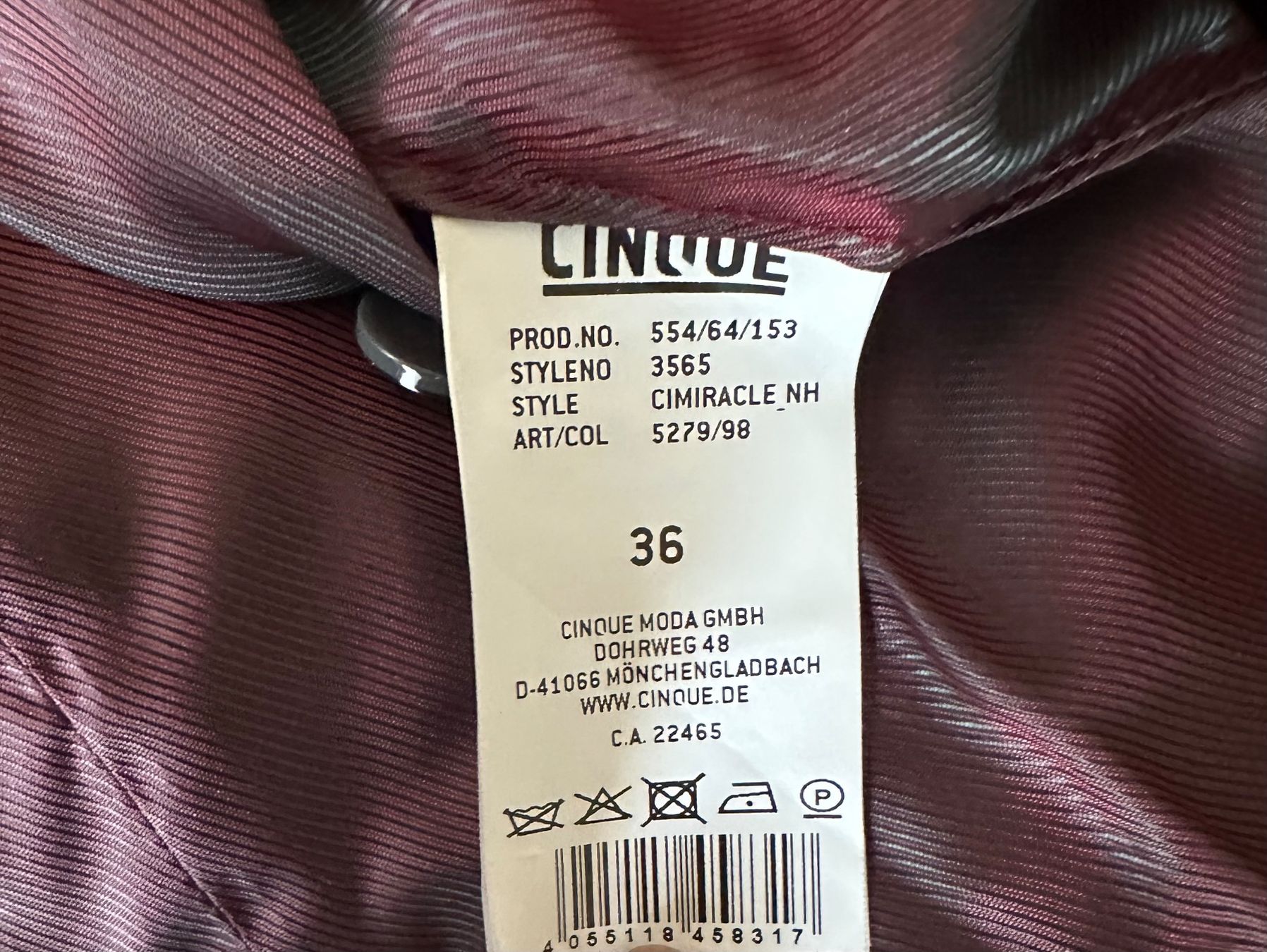 Cinque Mäntel: Cinque Schurwoll Mantel Damen 36 – Gebraucht aus Liestal von Ballybs 5
