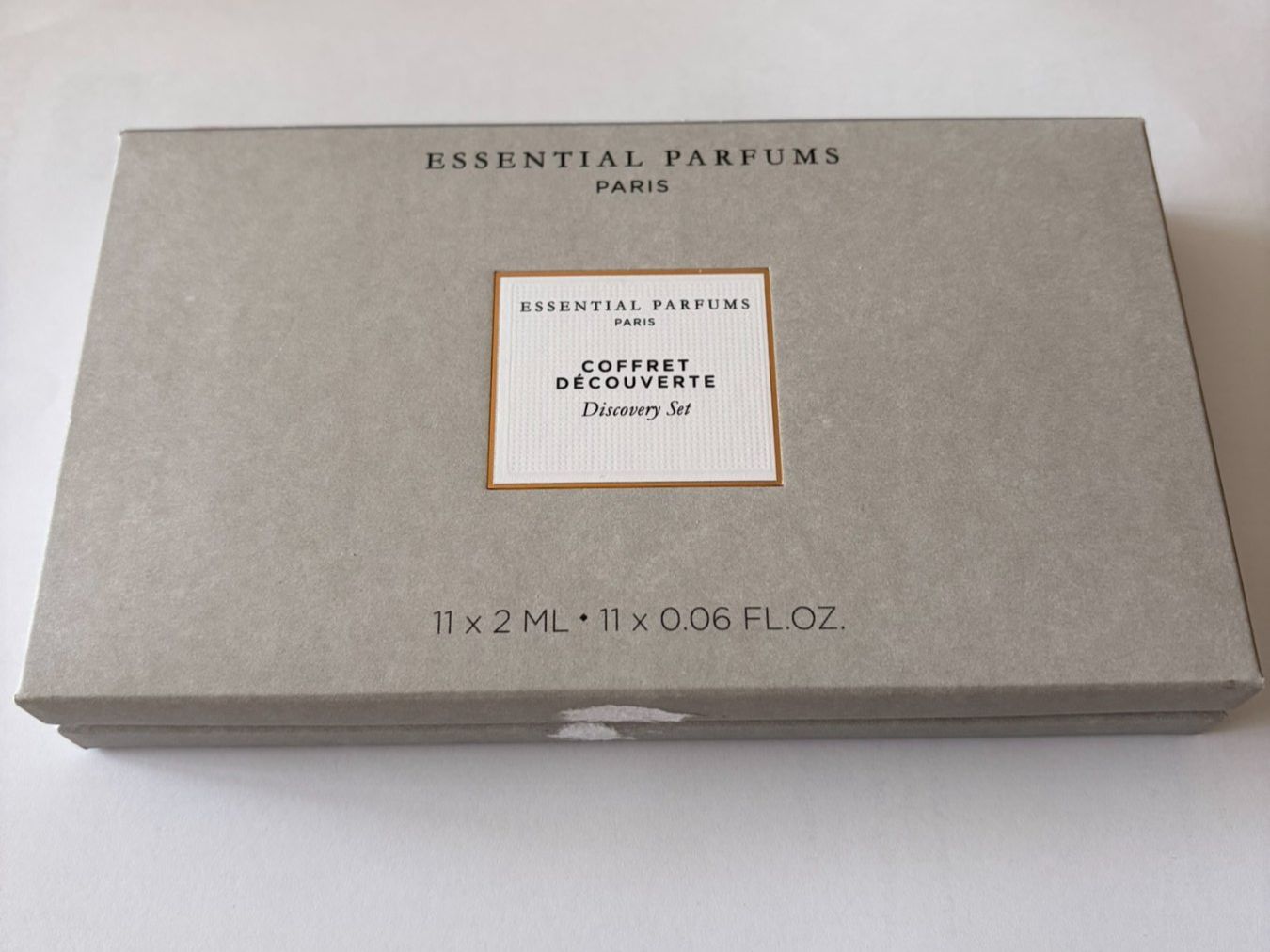Parfum & Eau de Toilette: Essential Parfums discovery set edp 11 x 2ml – Gebraucht aus Schlieren von con_hdp9