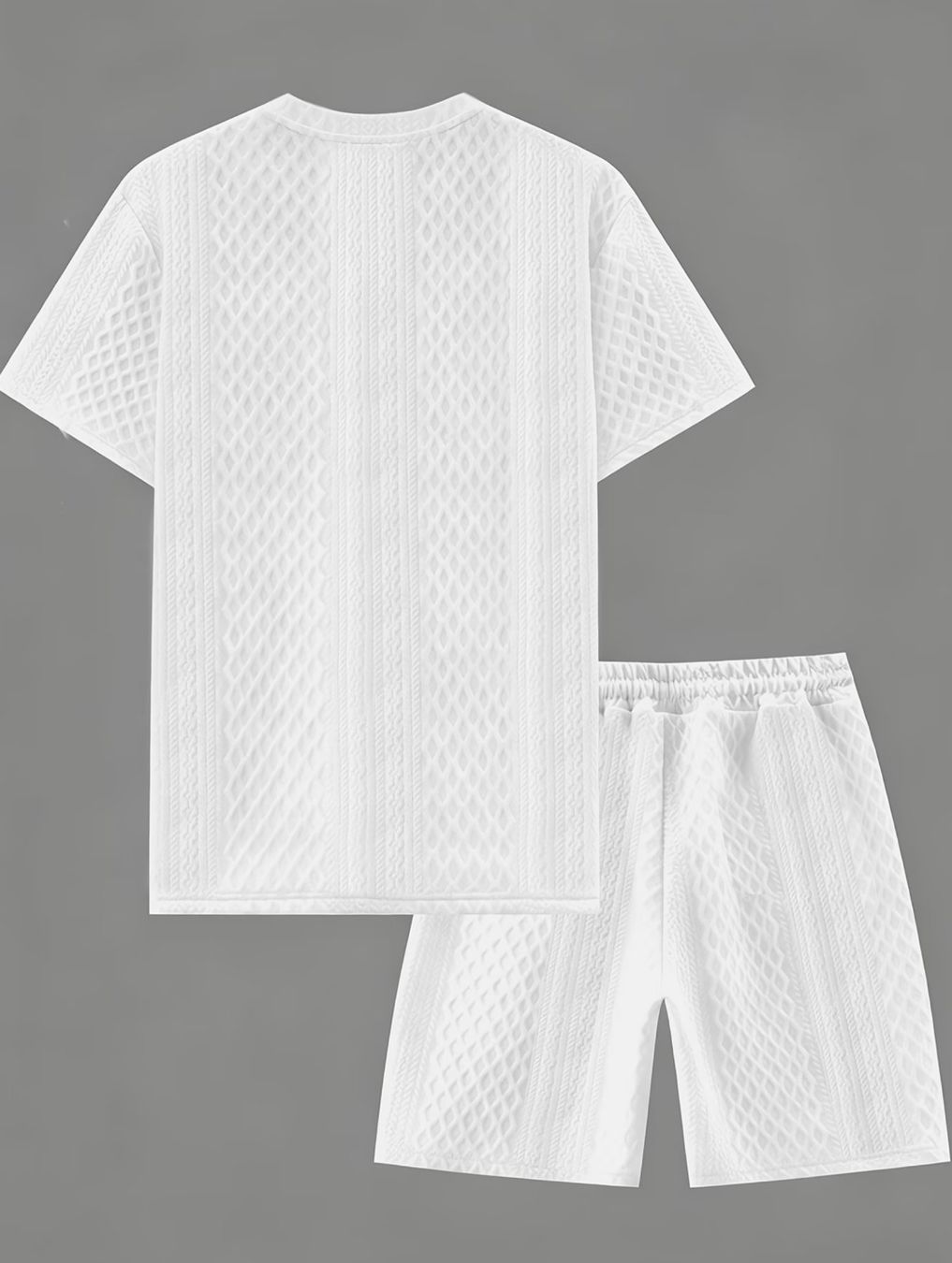 Kleiderpakete: T-Shirt & Shorts – Neu und originalverpackt aus Reinach BL von Deinfashion 1