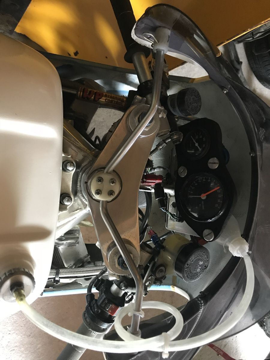 Piste: Honda VFR RC30 Course – Usato da Choëx venduto da steveXB12 5