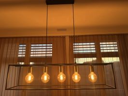 Edle Esstischlampe