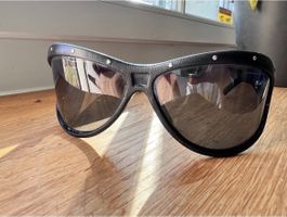 Bottega Veneta Sonnenbrille, Echtleder, Nietendetails