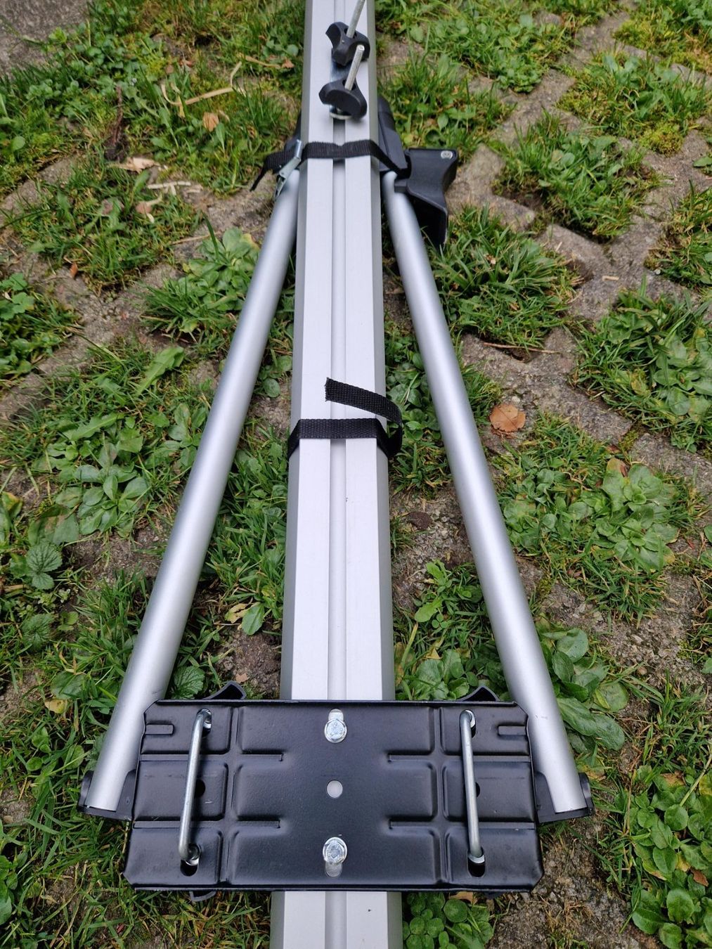 Dachträger: Fahrrad-Dachträger (2 Stk) – Gebraucht aus Uerikon von ernmanic 1