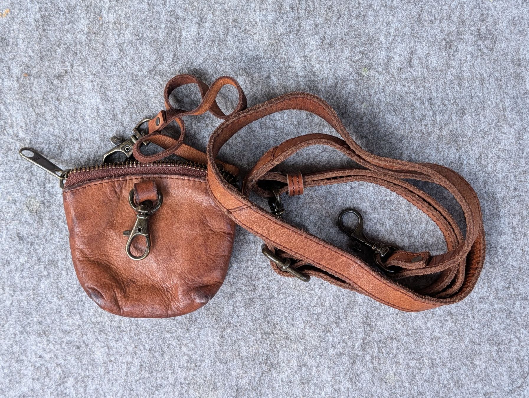 Borse da donna: Umhaengetasche Leder braun Aimee Damen – Usato da Herisau venduto da apo_bxx7 2