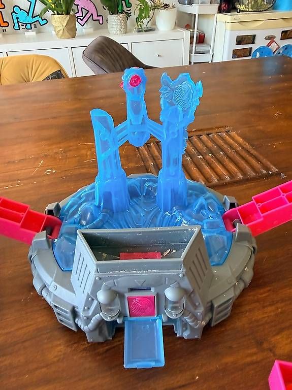 Spielzeuge: Moose MrBeast Lab Cryo Lab – Gebraucht aus Versoix von Van75 1