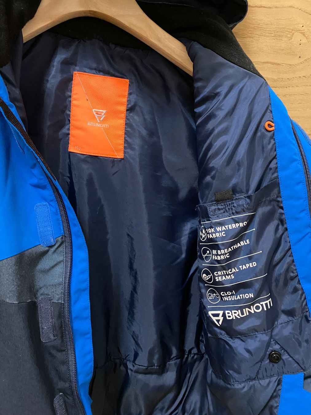 Brunotti Giacche: Skijacke Brunotti Gr. 152 – Usato da Schwarzenbach SG venduto da roto06 2