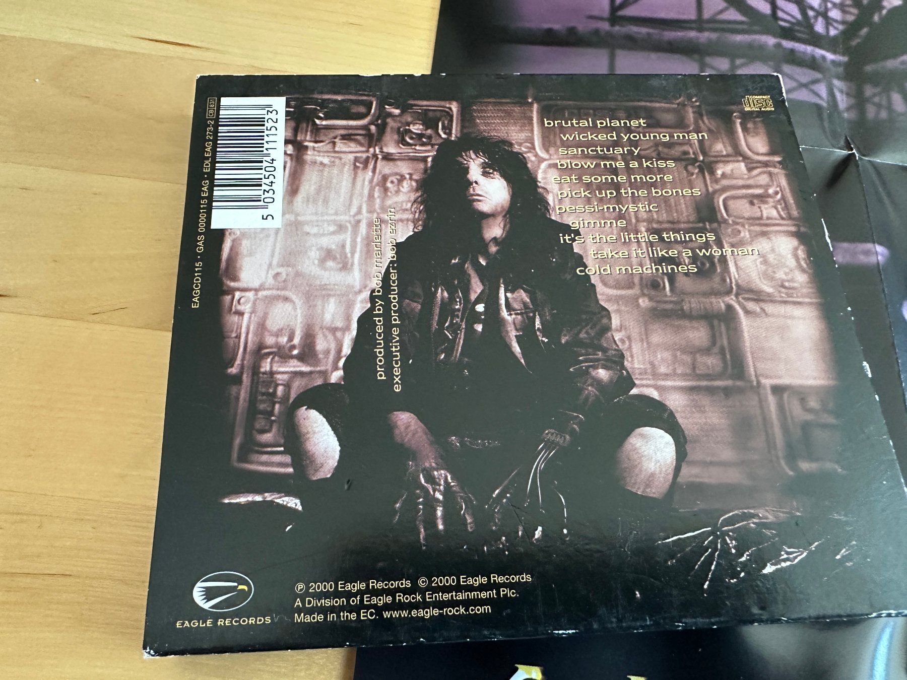 CDs: ALICE COOPER Brutal Planet Limited Edition Poster CD Karton – Gebraucht aus Basel von Partridge 1
