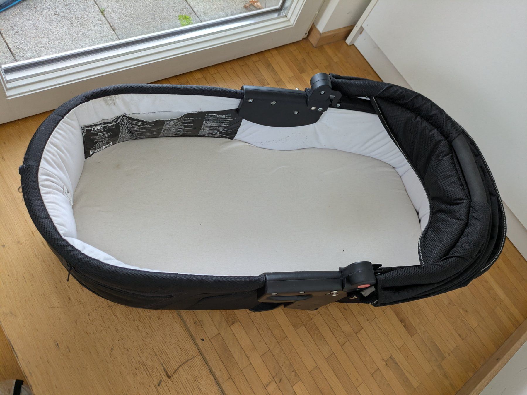Tfk Carrozzine: TFK Babyschale – Usato da Winterthur venduto da Dingsbums7 4
