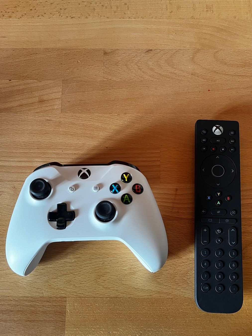 Microsoft Console: XBOX one S ohne Spiel – Nuovo (secondo la descrizione) da Fehren venduto da gre_r8kw 4
