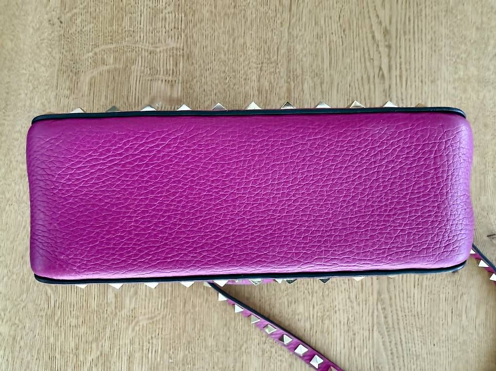 Valentino Taschen für Damen: VALENTINO Rockstud Umhängetasche – Neu (gemäss Beschreibung) aus Basel von car_mz8n 3
