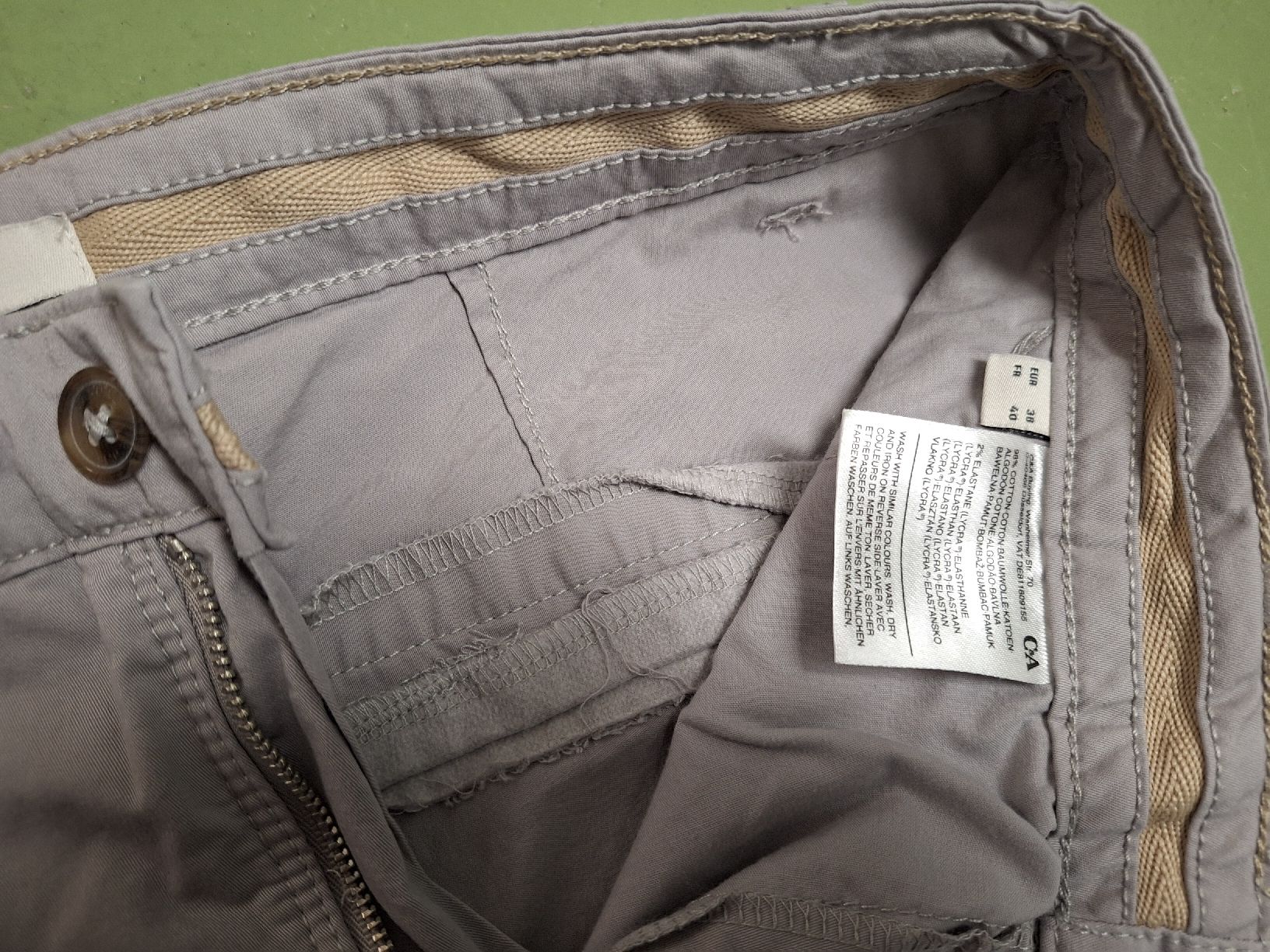 C&A Pantaloni: graue Hose – Usato da Niederglatt ZH venduto da Bobsli 1