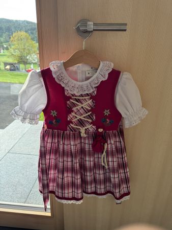 Kinder-Tracht