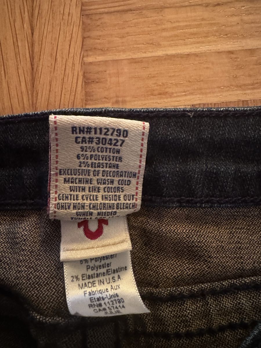 True Religion Jeans: TRUE RELIGION Jeans – Usato da Lachen SZ venduto da mic_8h7l 6