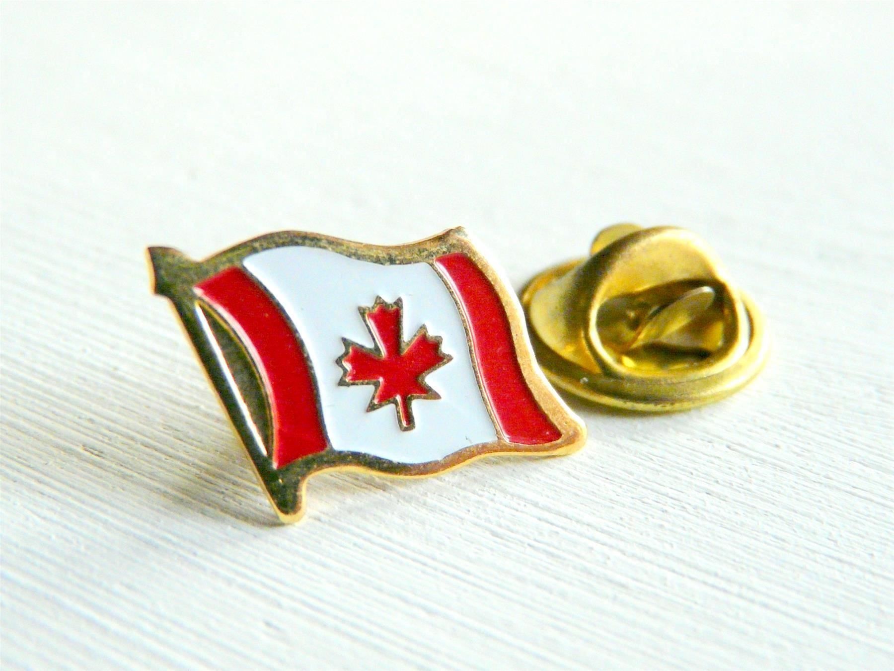 Plaketten & Abzeichen: • Flagge drapeau flag Canada      Versand möglich  Pin G1.33 – Gebraucht aus Pully von websurfer1 1