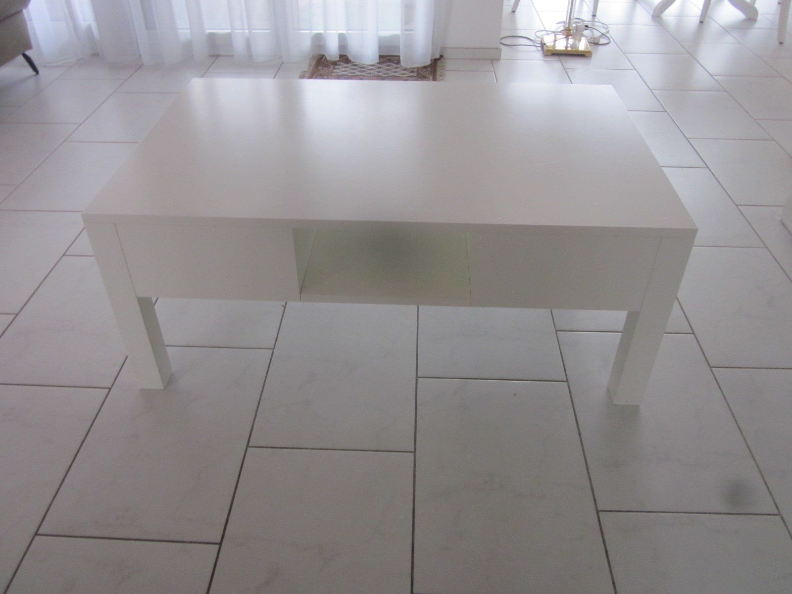 Tische: Salontisch weiss – Gebraucht aus Aarau Rohr von biene1988