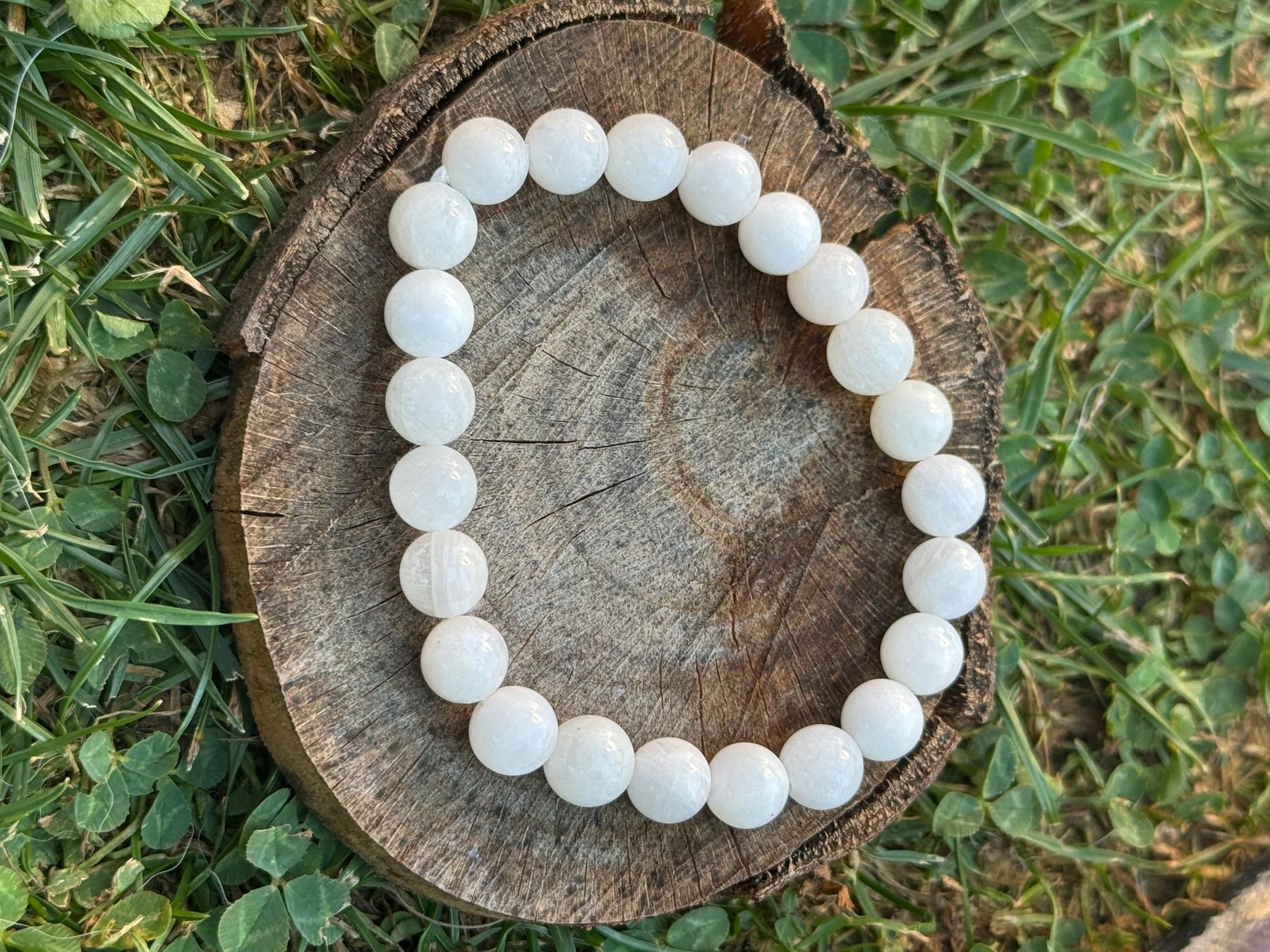 Armbänder & -reifen: Armband Mondstein 8mm – Neu (gemäss Beschreibung) aus Russikon von Jennyfee_07