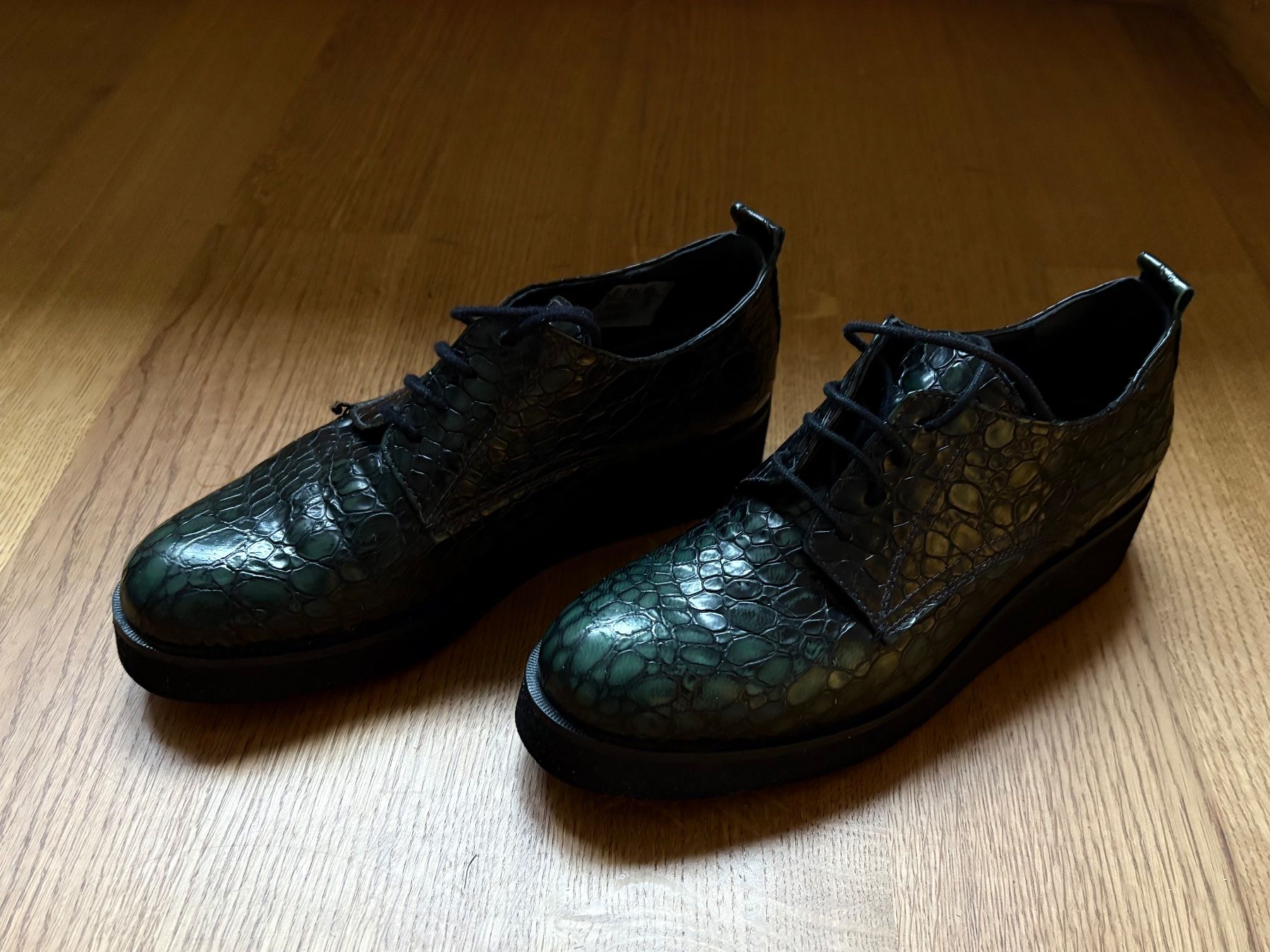 Scarpe da donna: Schuhe Pasito – Usato da Zürich venduto da iri_w7zy