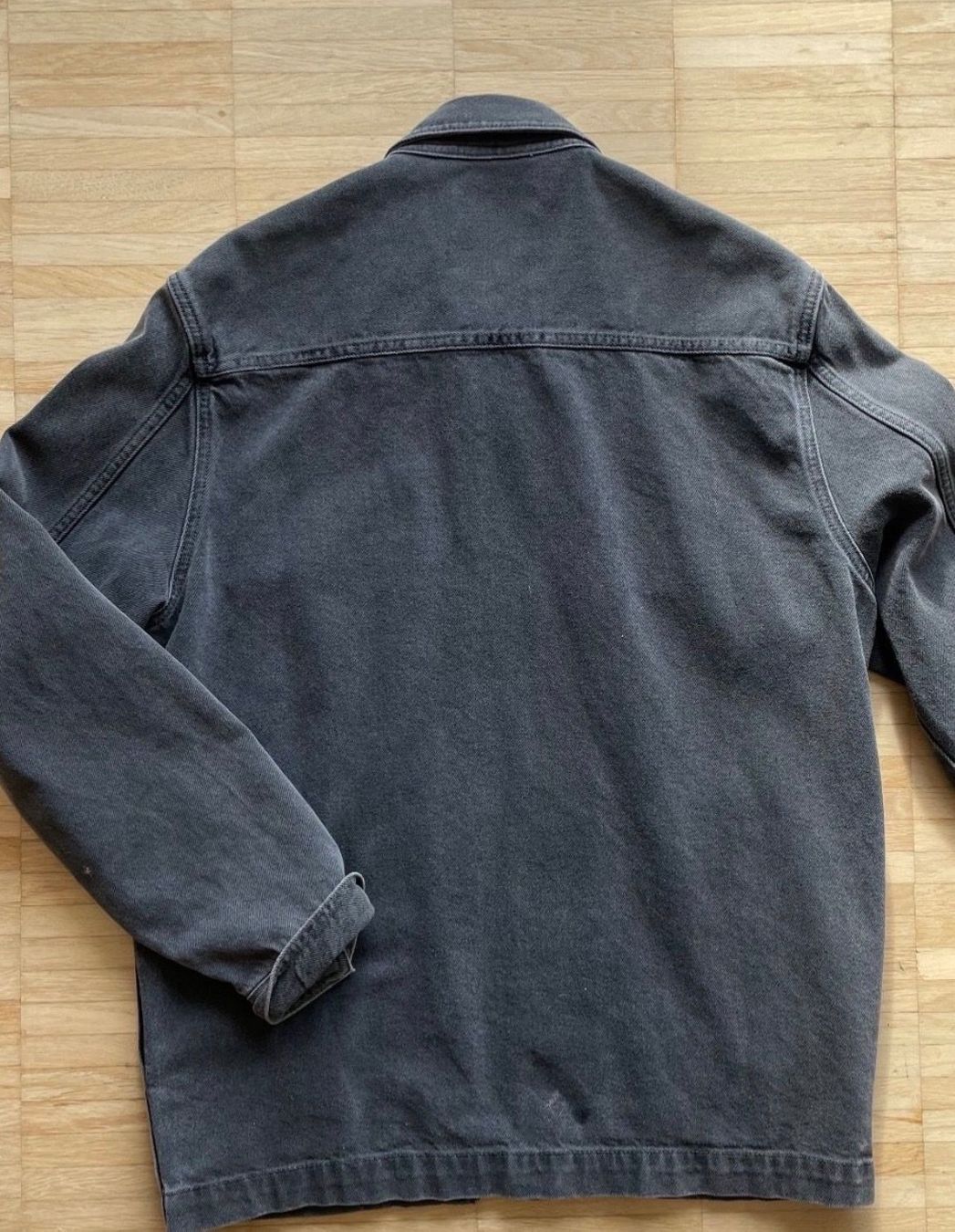 Cos Vestes: COS Jeansjacke/overshirt denim grau – D'occasion à Neuchâtel par Blek7 2