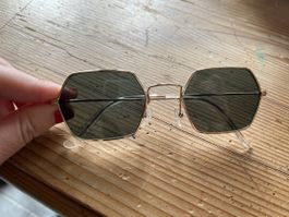 Sonnenbrille