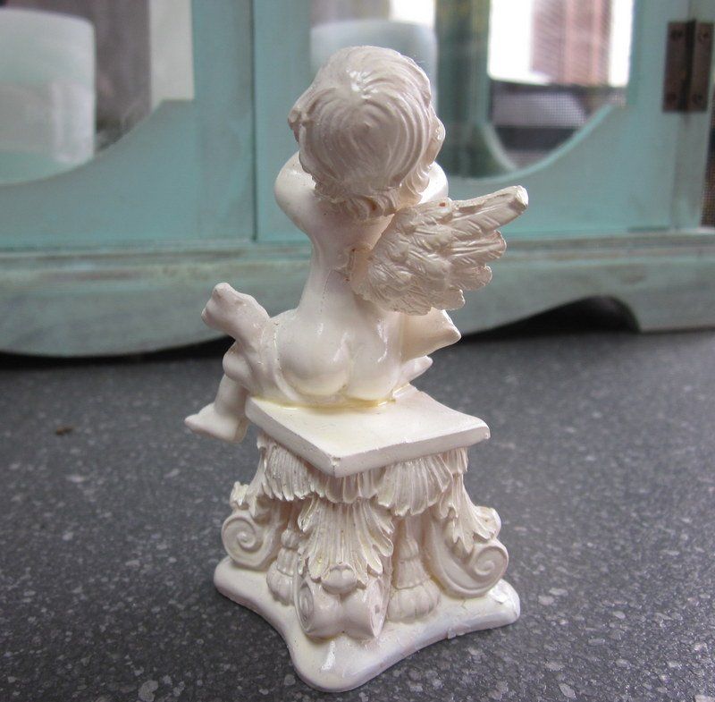 Statuette: Engel auf Sockel mit Trompete – Usato da Bischofszell venduto da Pfau0 2